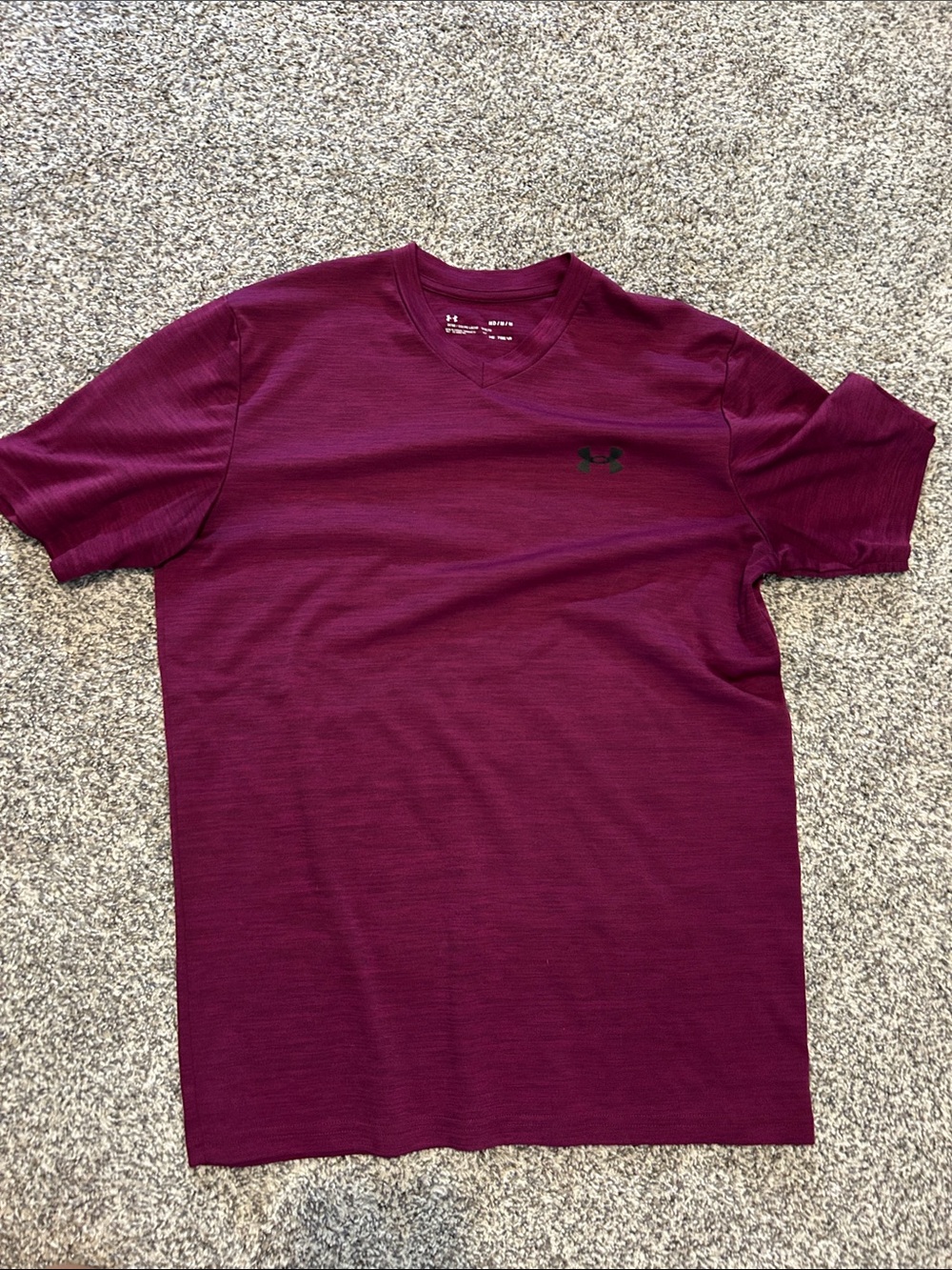 Under Armour Men's Maroon Short Sleeve Performance Tee